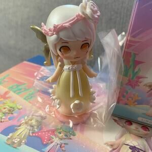 Rooyie Ancient Beasts Blind Box 5 “Butterfly”